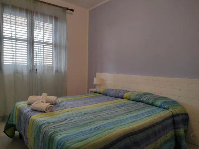 Bellavista Apartments スコペッロ 0*,